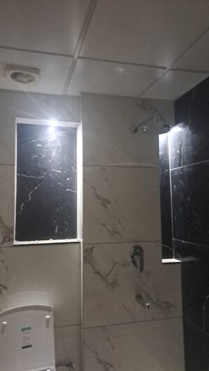 Furnished Amenities in 2.5 BHK Apartment at Central Park Cerise Suites, Sohna Sector 33 – for Rent