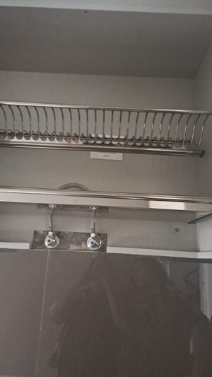 Furnished Amenities in 2.5 BHK Apartment at Central Park Cerise Suites, Sohna Sector 33 – for Rent