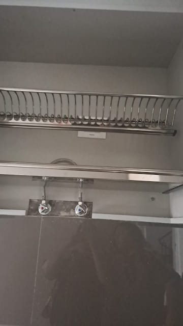 Furnished Amenities in 2.5 BHK Apartment at Central Park Cerise Suites, Sohna Sector 33 – for Rent