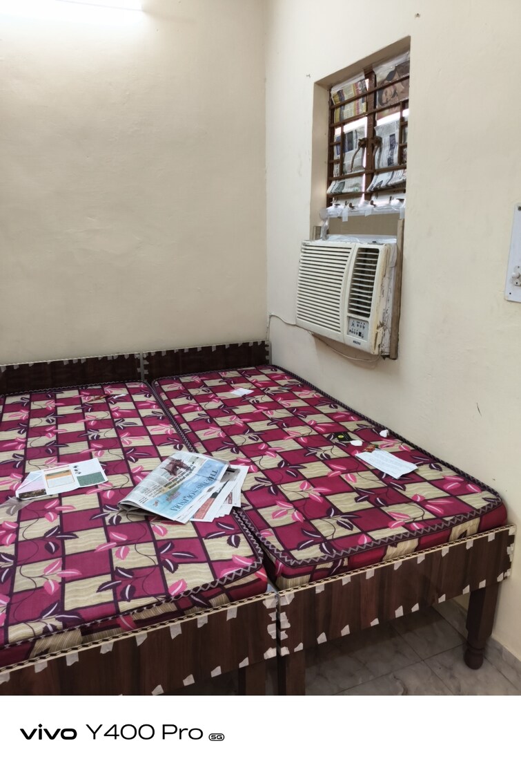 Cover Image, dwarka Studio 250 Sq.Ft. Apartment In Dwarka Delhi 9343483