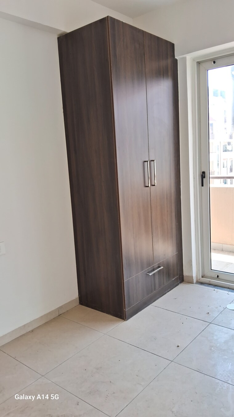 undefined, sushma-valencia 3 Bedroom 200 Sq.Yd. Apartment In International Airport Road Zirakpur 9343480