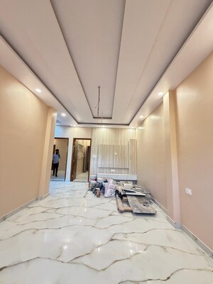 Bedroom in 2 BHK Independent House at Gomti Nagar – for Rent