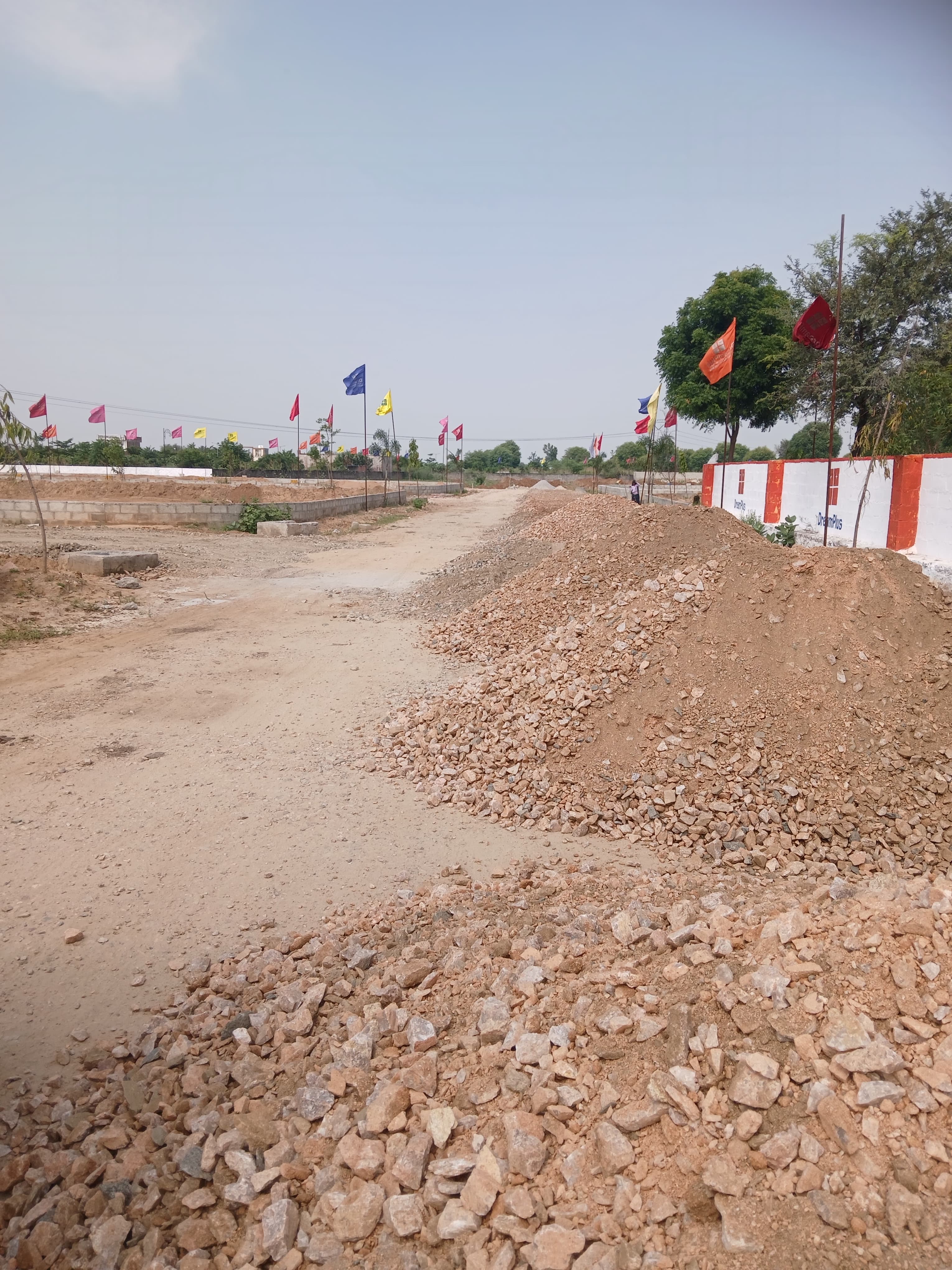 Plot For Sale in Balaji Sundaram,  Manprag