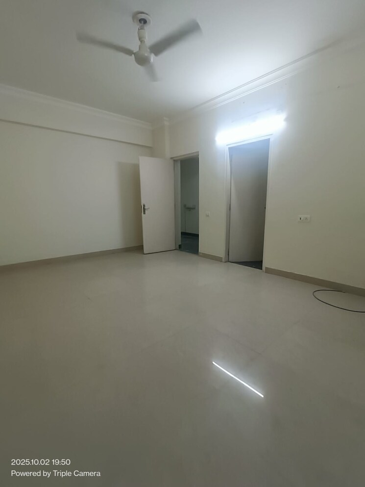 Room, jodhpur 4 Bedroom 3485 Sq.Ft. Apartment In Jodhpur Ahmedabad 9343444