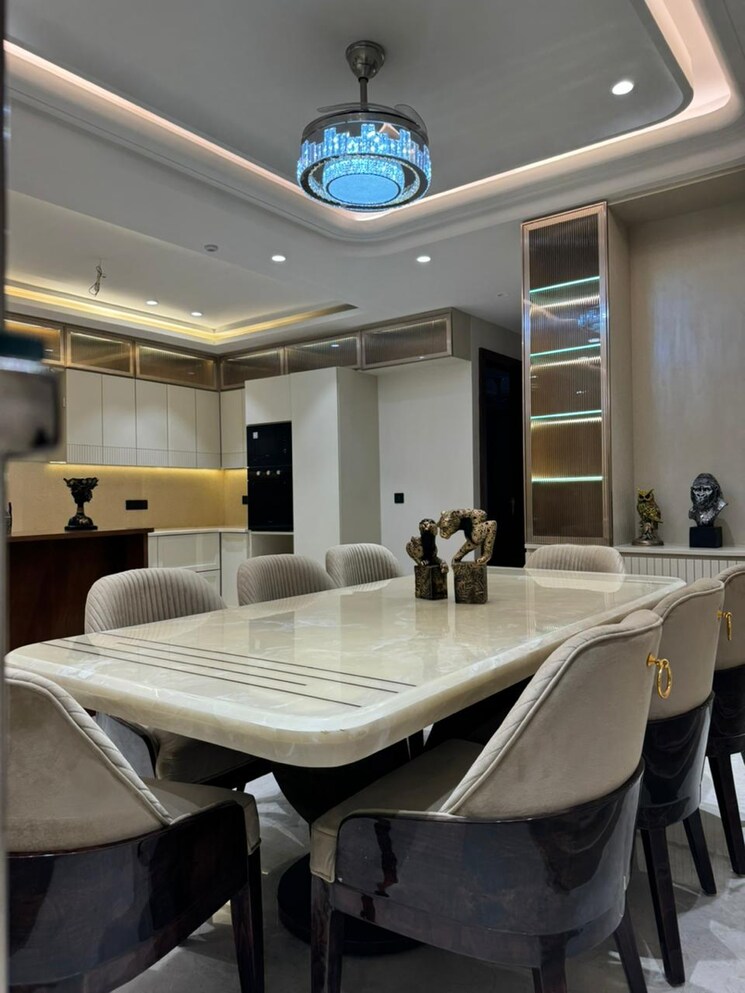 Dining area, prithviraj road 3 Bedroom 2000 Sq.Ft. Apartment In Prithviraj Road Delhi 9343547