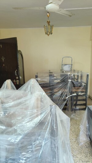 Bedroom in 2 BHK Apartment at Gold Mist Apartments	 Santacruz, Santacruz East – for Rent