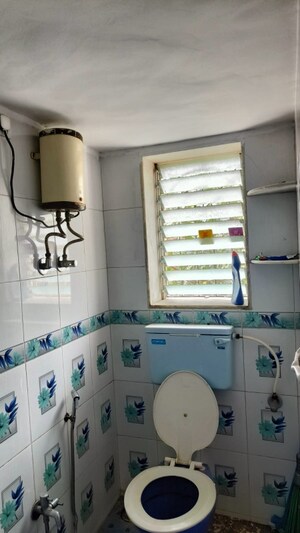 Team Area in 2 BHK Apartment at Gold Mist Apartments	 Santacruz, Santacruz East – for Rent