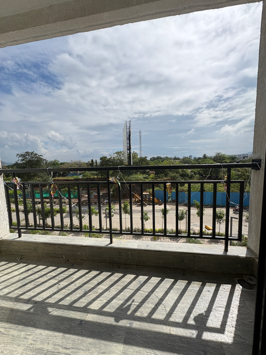 3 BHK 739 Sq.Ft. Apartment in Runwal Gardens Phase 3