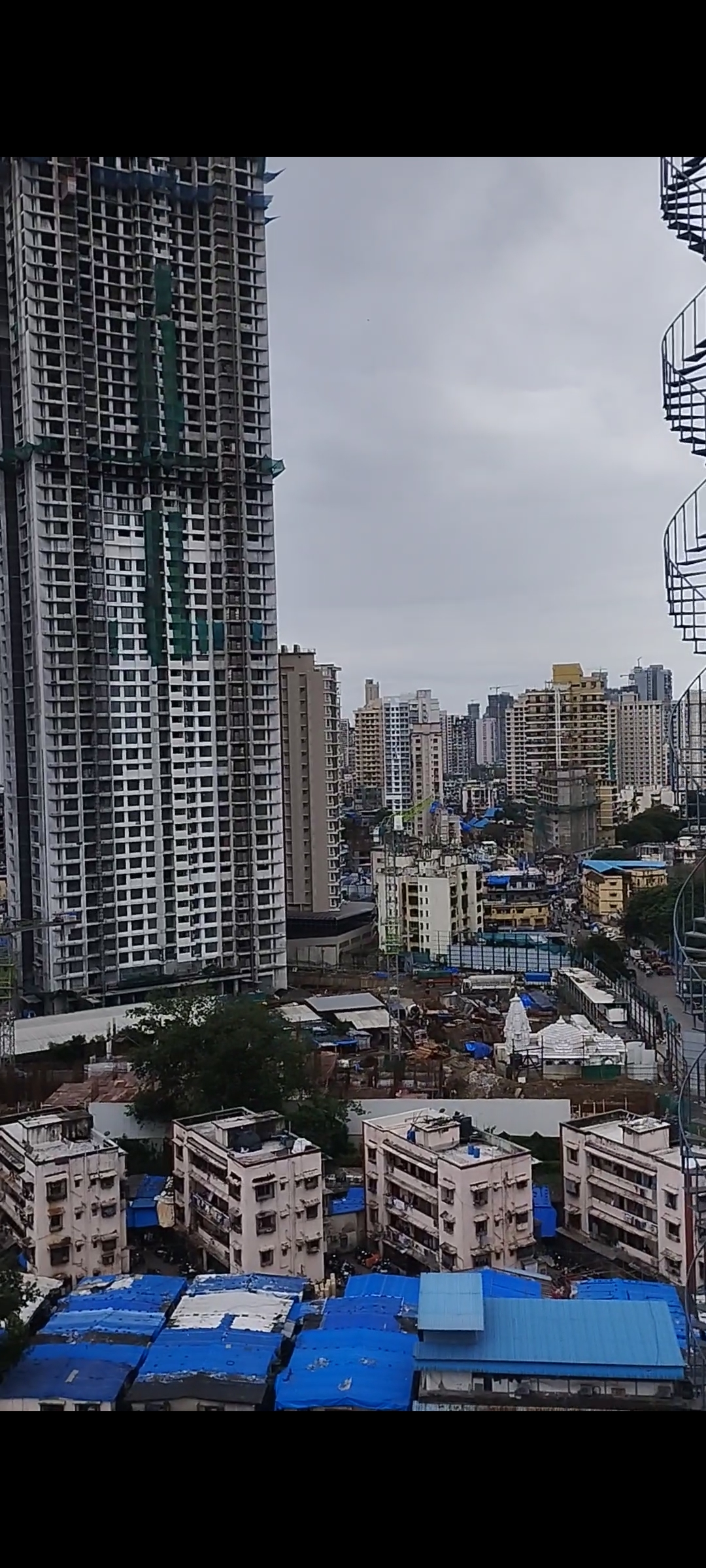 1 BHK 365 Sq.Ft. Apartment in Komal Aurum Heights