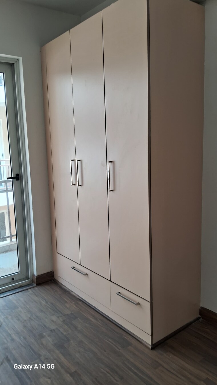 undefined, sushma-valencia 3.5 Bedroom 244 Sq.Ft. Apartment In International Airport Road Zirakpur 9343723
