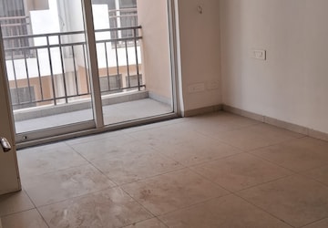 Room in 3.5 BHK Apartment at Sushma Valencia, International Airport Road – for Sale