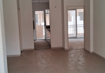 Room in 3.5 BHK Apartment at Sushma Valencia, International Airport Road – for Sale