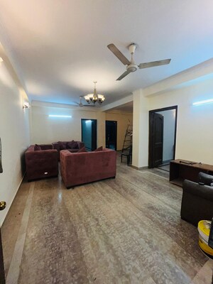 Bedroom in 3 BHK Builder Floor at Saket – for Rent