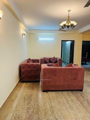 3 BHK Builder Floor For Rent in Saket