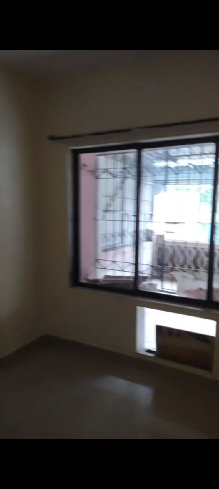 Room, national-avenue 1 Bedroom 530 Sq.Ft. Apartment In Kandivali East Mumbai 9343708