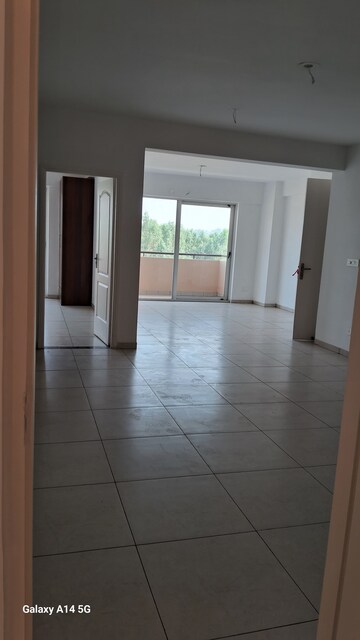 Room in 3.5 BHK Apartment at Sushma Valencia, International Airport Road – for Sale