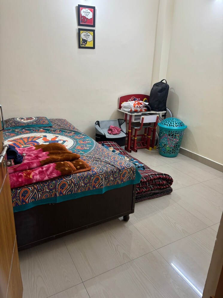 Bedroom, rajpur khurd extension 2 Bedroom 720 Sq.Ft. Builder Floor In Rajpur Khurd Extension Delhi 9343814