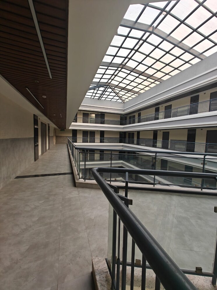 Balcony, nyati-empress Commercial Shop 761 Sq.Ft. In Viman Nagar Pune 9343886