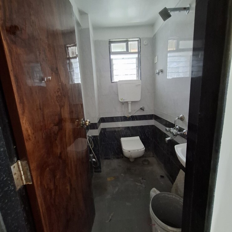 Bathroom, riddhi-heights 1.5 Bedroom 520 Sq.Ft. Apartment In Thane West Thane 9343760