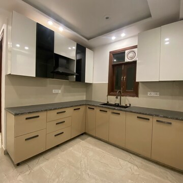 Kitchen in 2 BHK Builder Floor at Chattarpur – for Rent