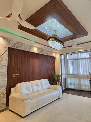 Bedroom in 3 BHK Apartment at Parsvnath Green Ville, Sector 48 – for Rent