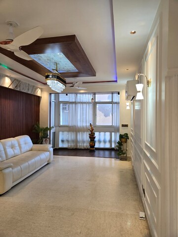 Living Room in 3 BHK Apartment at Parsvnath Green Ville, Sector 48 – for Rent