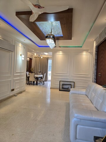 Living Room in 3 BHK Apartment at Parsvnath Green Ville, Sector 48 – for Rent
