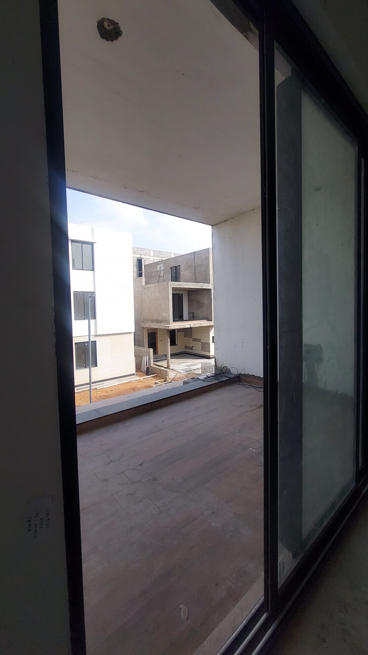 Kitchen, keerthi-riverside 4 Bedroom 4593 Sq.Ft. Villa In Kismatpur Hyderabad 9343936