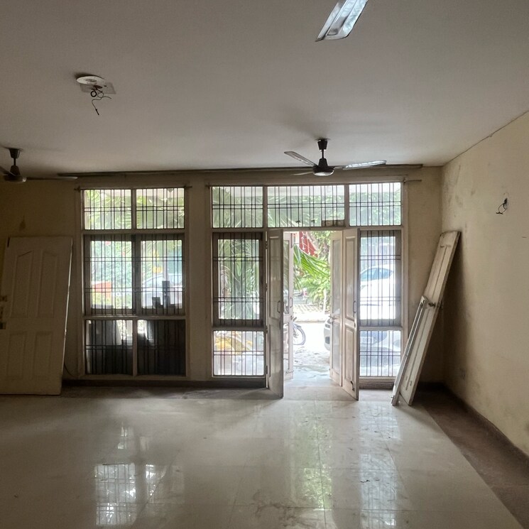 Living Room, achievers-status-expandable-villa 4 Bedroom 2400 Sq.Ft. Villa In Bhankri Village Faridabad 9343959