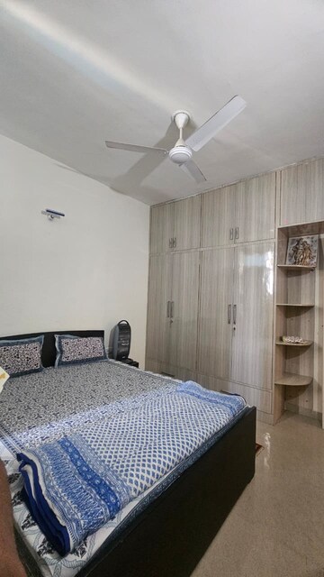 Bedroom in 2.5 BHK Independent House at Gomti Nagar – for Rent