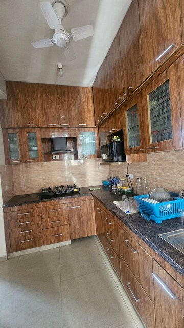 Kitchen in 2.5 BHK Independent House at Gomti Nagar – for Rent