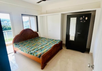 Bedroom in 3 BHK Apartment at Integral Sunrise City, Kommadi – for Rent