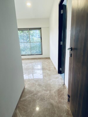 Room in 3 BHK Apartment at Hubtown Seasons, Chembur – for Rent