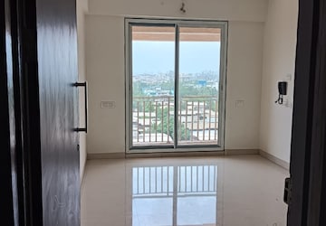 Room in 1 BHK Apartment at Regency Estate, Dombivli East – for Rent