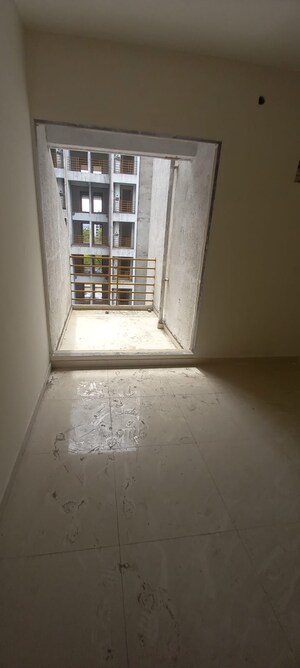 Room in 1 RK Apartment at Ratneshwar Happy Homes, Rasayani – for Sale