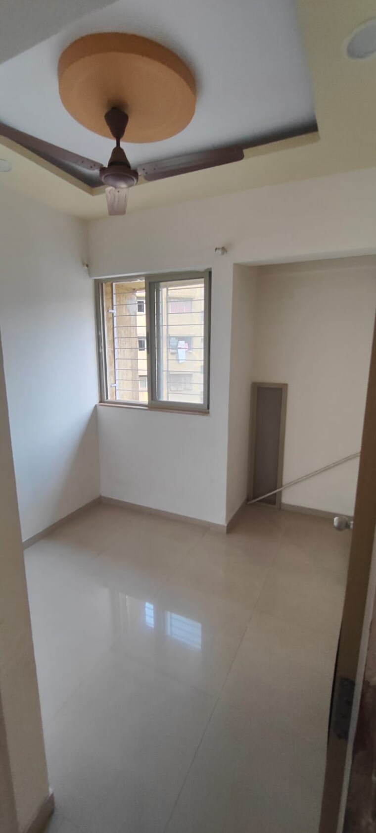 Room, dombivli east 1 Bedroom 500 Sq.Ft. Apartment In Dombivli East Thane 9344112