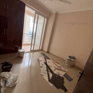 Team Area in 3 BHK Apartment at Amrapali Golf Homes, Haibatpur – for Rent