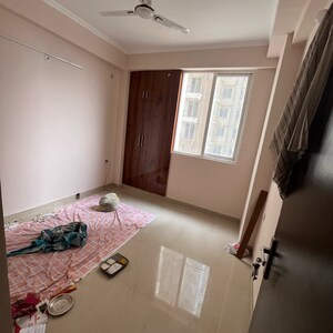 Furnished Amenities in 3 BHK Apartment at Amrapali Golf Homes, Haibatpur – for Rent