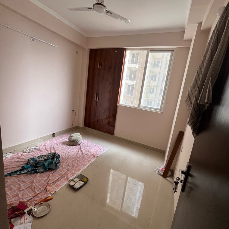 undefined, amrapali-golf-homes 3 Bedroom 1115 Sq.Ft. Apartment In Haibatpur Greater Noida 9344125