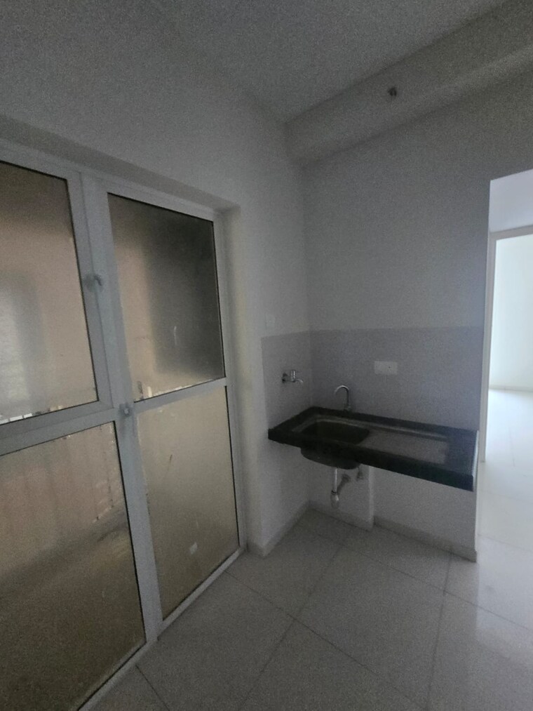 Bathroom, godrej-park-ridge 1 Bedroom 404 Sq.Ft. Apartment In Manjari Pune 9344076