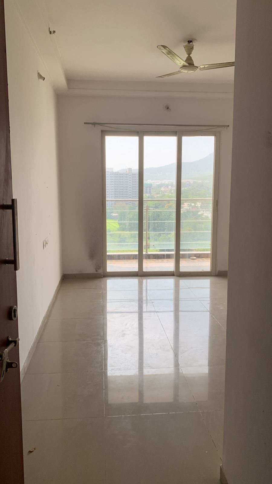 1 BHK + Extra Room Apartment For Rent in Kolte Patil Life Republic