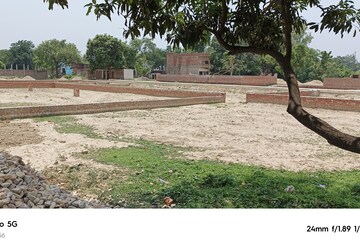 Plot For Sale in Dubagga