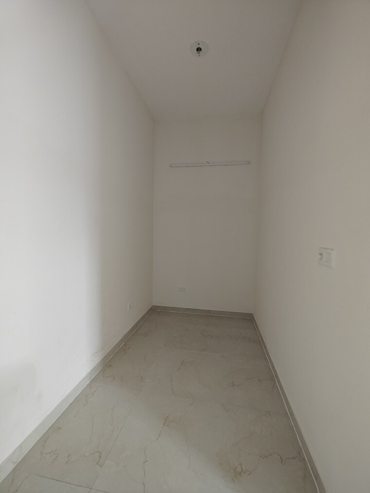 Room, whiteland-blissville 3.5 Bedroom 1672 Sq.Ft. Builder Floor In Sector 76 Gurgaon 9344215