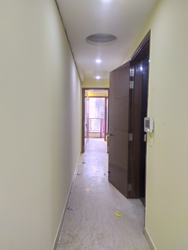 undefined, kalkaji 2 Bedroom 1000 Sq.Ft. Builder Floor In Kalkaji Delhi 9344257