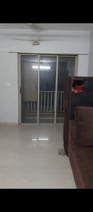 Room in 1 BHK Apartment at Regency Estate, Dombivli East – for Rent