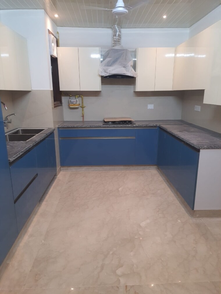 Kitchen, kalkaji 3 Bedroom 1800 Sq.Ft. Builder Floor In Kalkaji Delhi 9344297