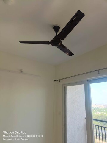 Room in 2 BHK Apartment at Kolte Patil Life Republic, Hinjewadi – for Rent