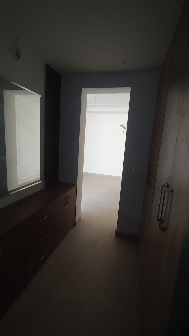 undefined, dlf-hyde-park 5 Bedroom 6000 Sq.Ft. Independent House In South Mullanpur Chandigarh 9344289