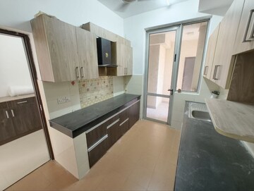 Team Area in 3 BHK Apartment at Dhoot Time Residency, Sector 63 – for Rent