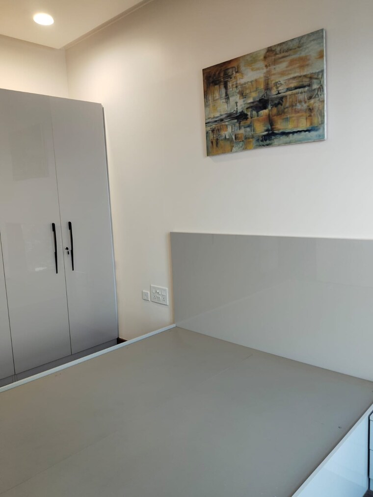 Room, bombay-realty-one-icc 3 Bedroom 1900 Sq.Ft. Apartment In Wadala Mumbai 9344309